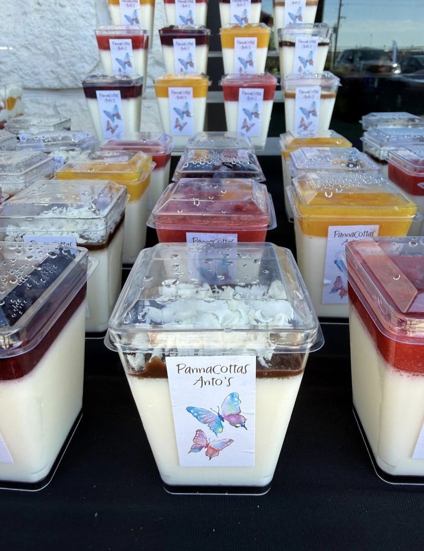 Panna cottas Anto's en vasitos individuales